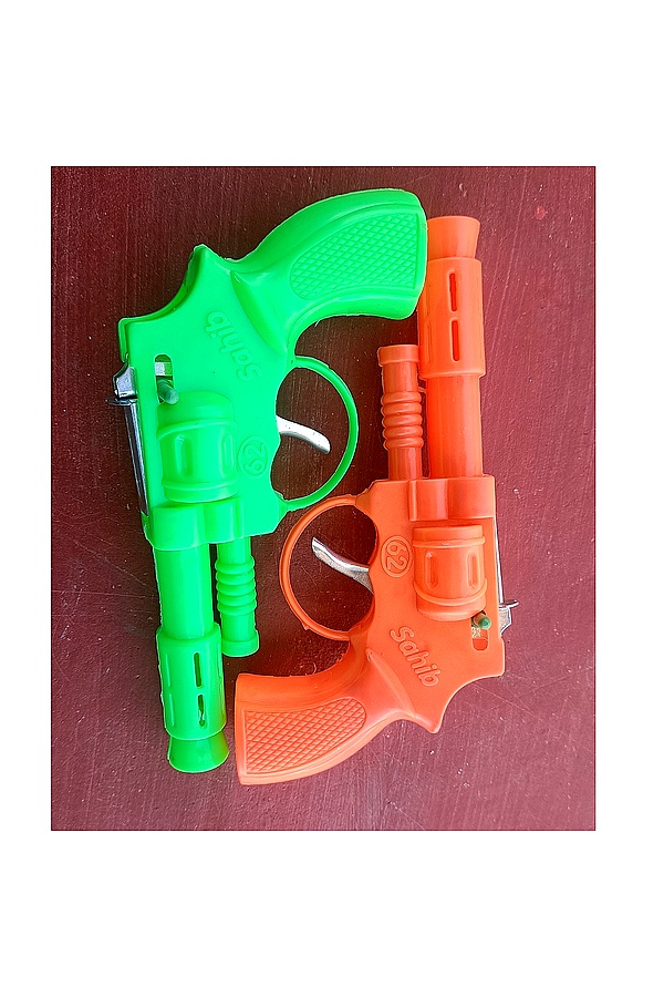 NORMAL GUN (COLOUR)