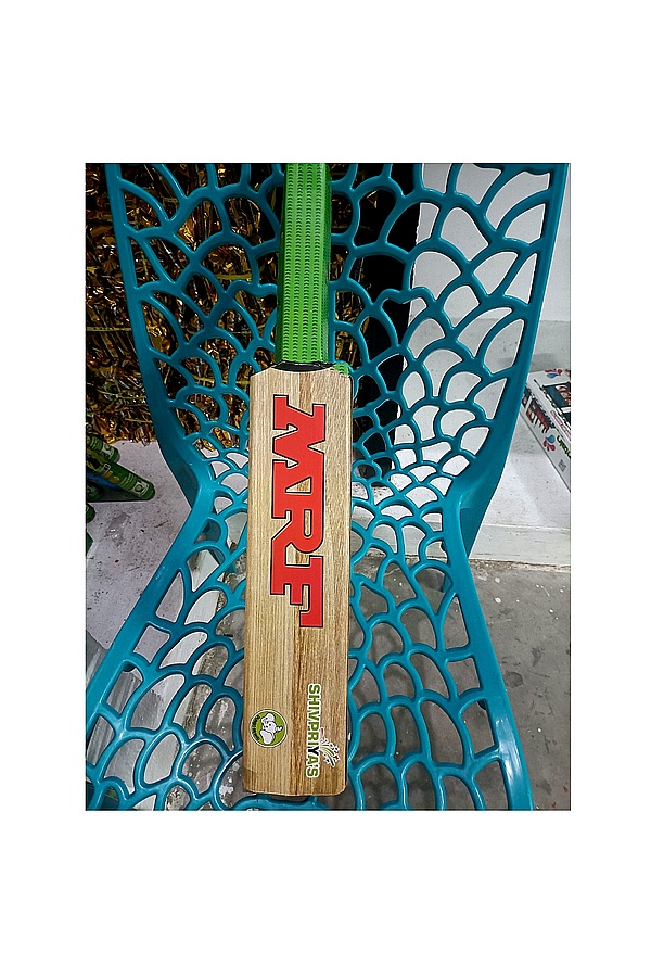 CRICKET BAT
